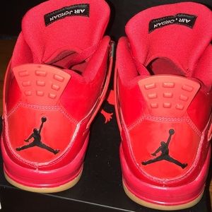 Retro Air Jordan 4’s😍